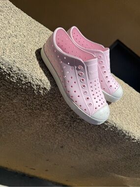 Native Pink Kids Water Shoes